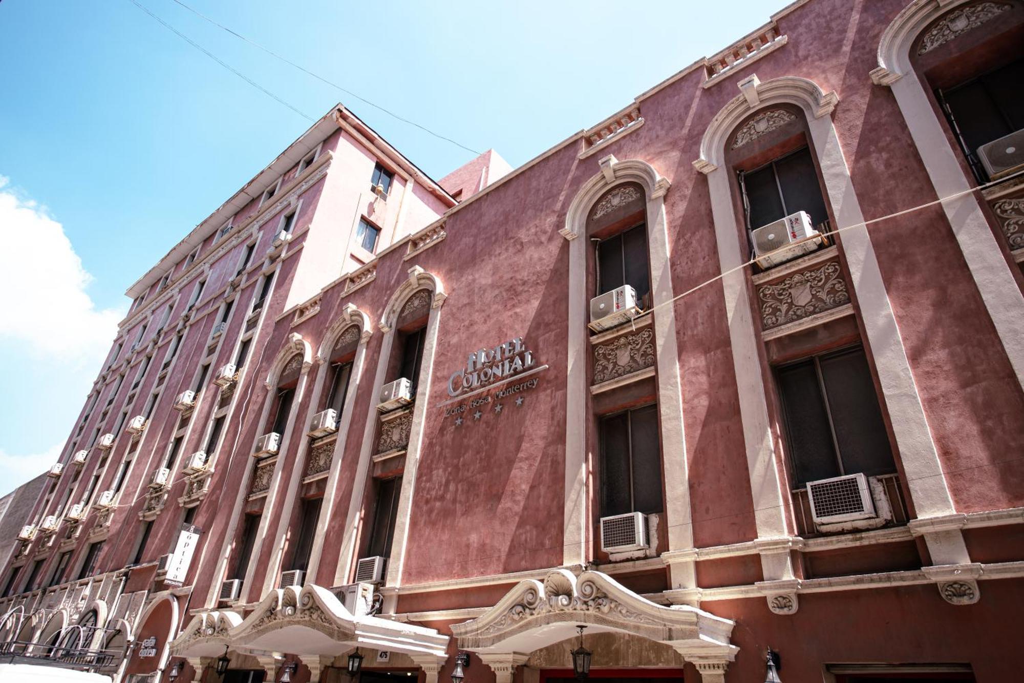 Colonial Hotel